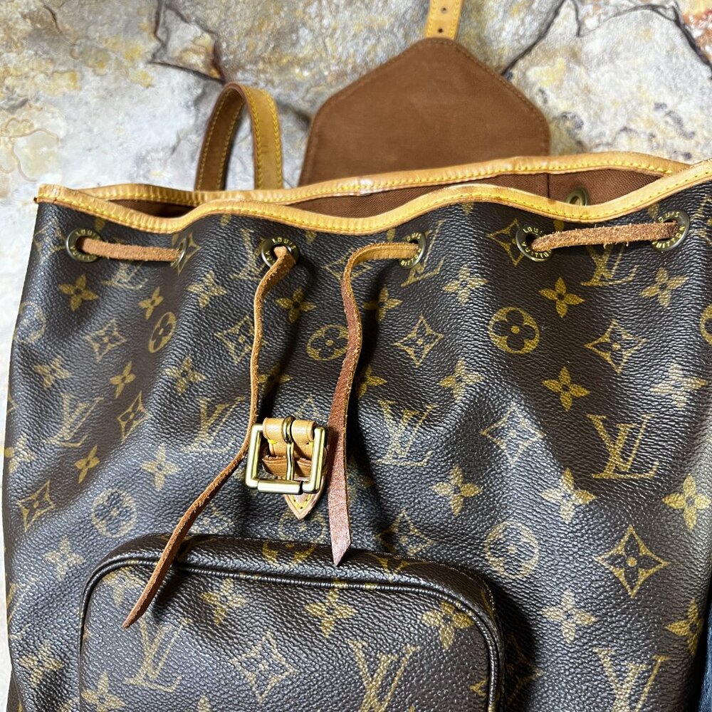 Louis Vuitton Montsouris MM Monogram Canvas Backpack Brown M51137 - Picture 12 of 14